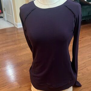 Lululemon long sleeve shirt